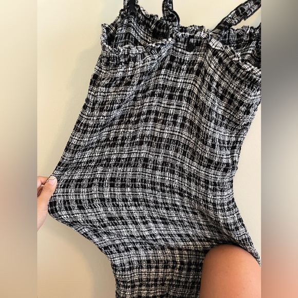 Volcom Women’s Black & White Smock Fitted Dress. Sz XS - Picture 7 of 8